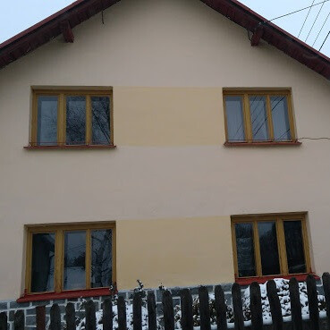 Montáž plastových oken, vnitřních parapetů a žaluzií - Větřkovice