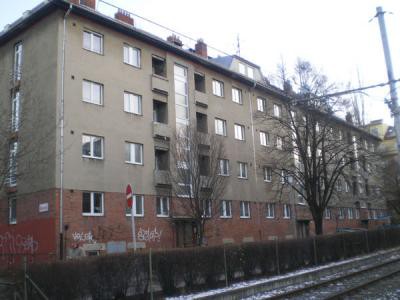 Výměna plastových oken v bytových domech v Brně