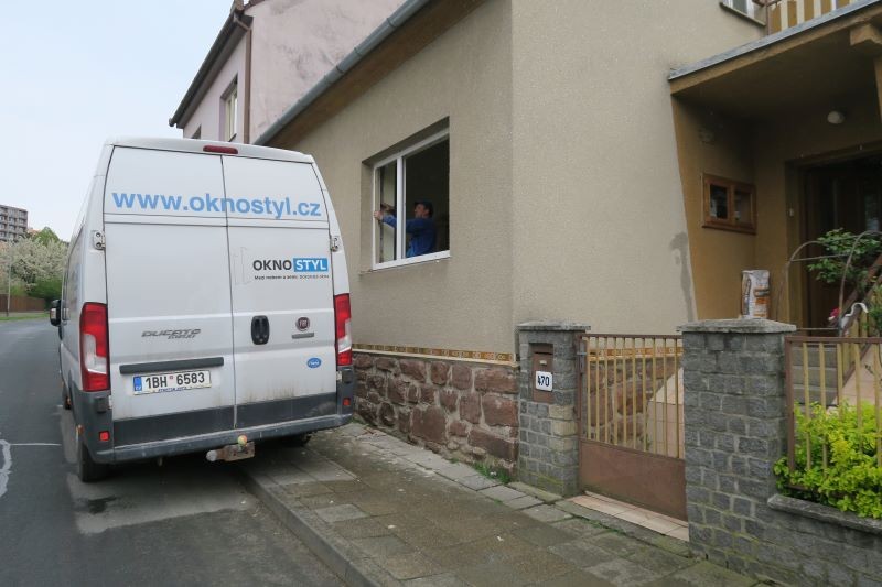 Instalace PVC oken VEKA Softline 82 v Tišnově