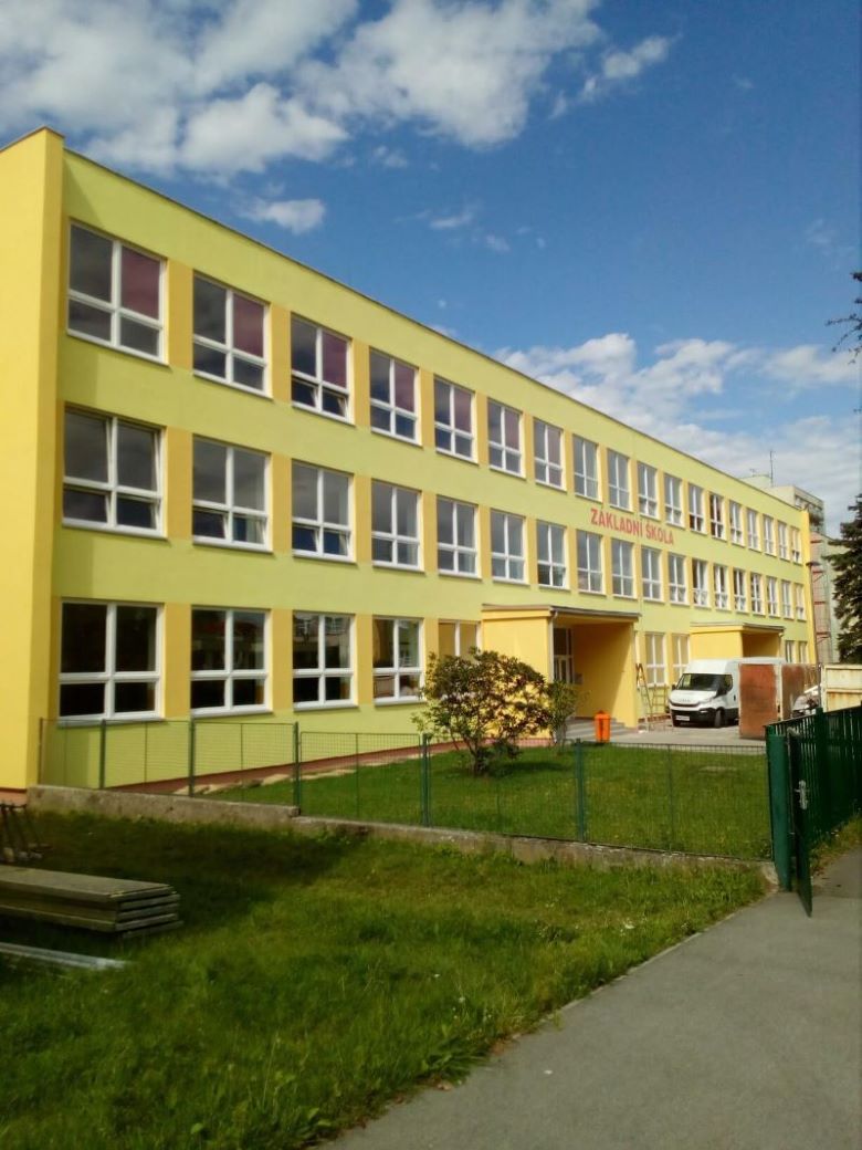Výměna oken ZŠ Vajgar, Jindřichův Hradec