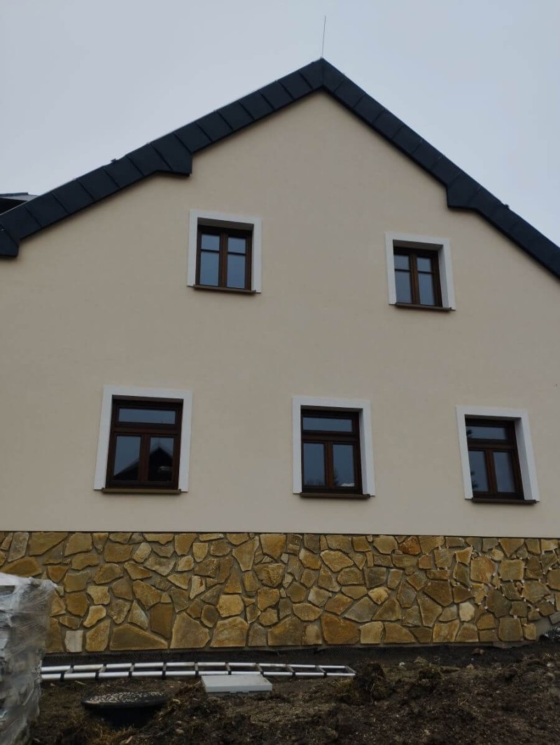 Eurookna mají nalepovací mřížky