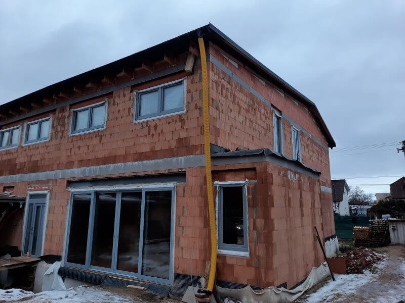 Instalace PVC oken a hliníkových terasových dveří v Hradci Králové