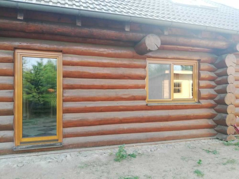 Eurookna mají barevné provedení zypresse