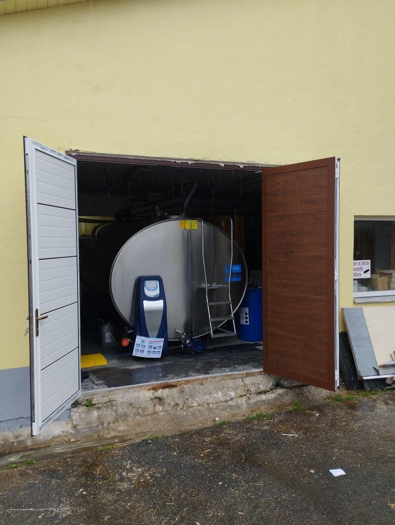 Instalace garážových vrat v Mirošově