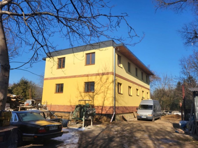 Plastová okna PREMIUM line