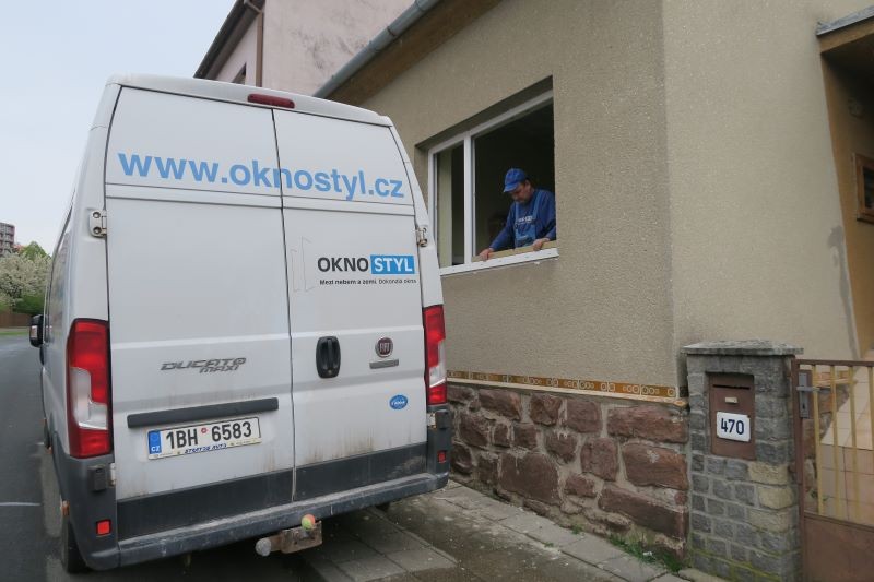 Výměna oken trvala 2 dny 