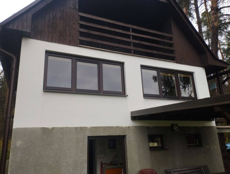 Výměna oken ve Zruči na Plzeňsku - nová dřevěná okna ECOLINE 68