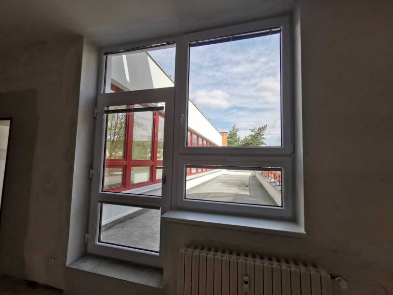 Plastové okno a dveře PREMIU  line