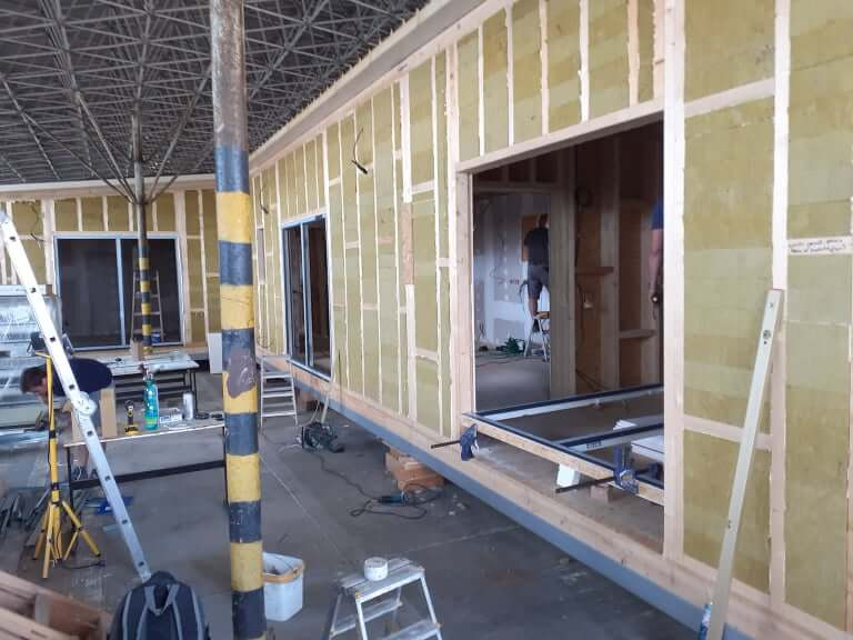 Instalace plastových oken PREMIUM a posuvno-sklopných dveří